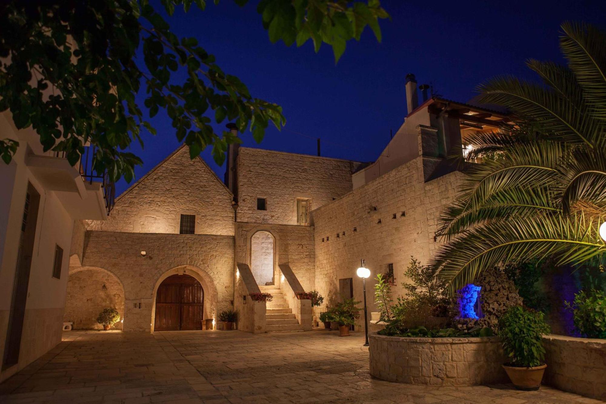 Agriturismo Masseria Casa Busciana อัลเบโรเบลโล ภายนอก รูปภาพ